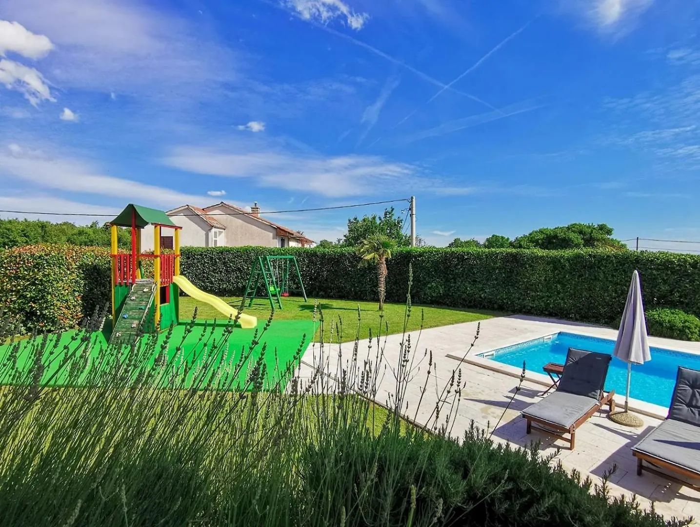 Family Villa Blum Dobrinj 0*,  Croatia
